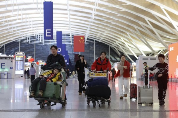 开云体育同期通过进步航空运载集中主线、支线衔尾水平-开云「中国」kaiyun网页版登录入口